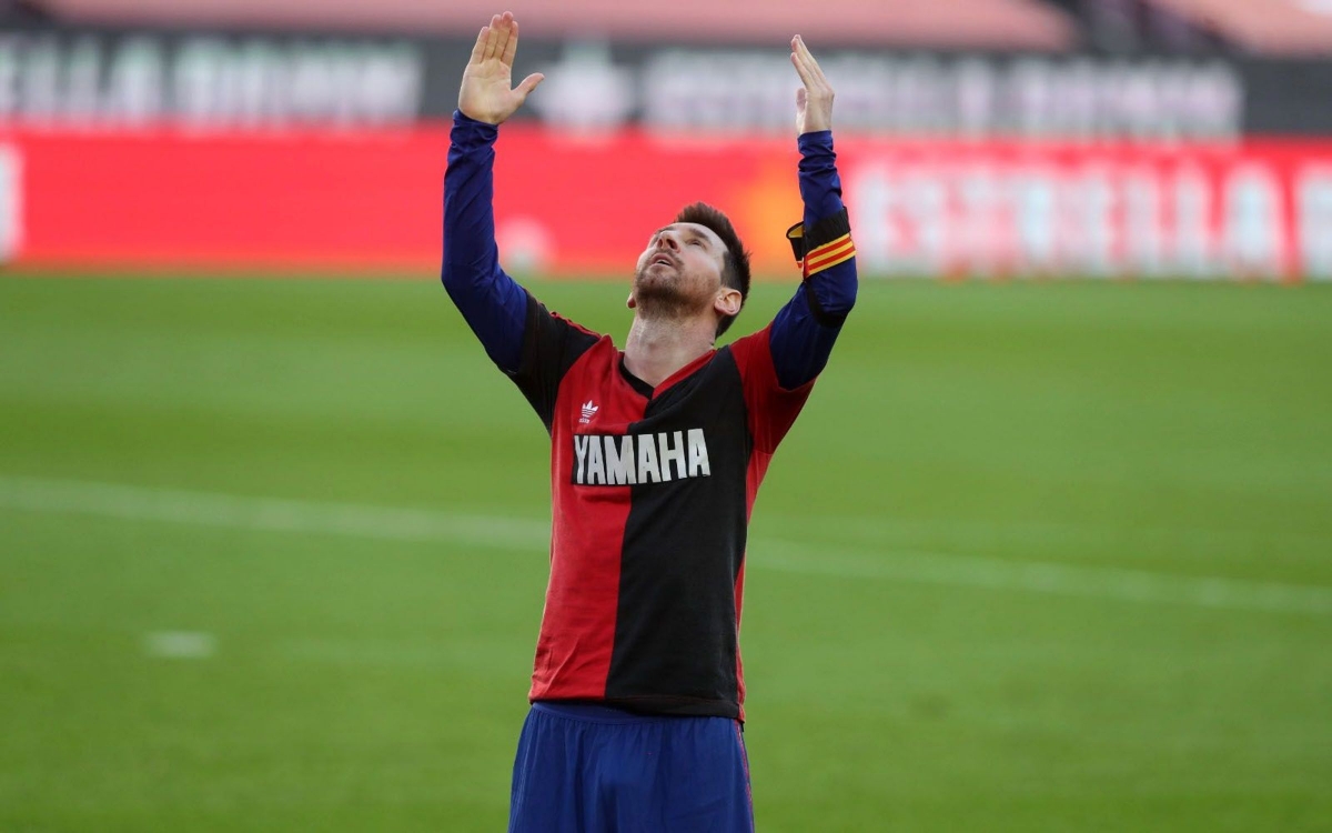cho đến khi trở thành huyền thoại sống ở Nou Camp