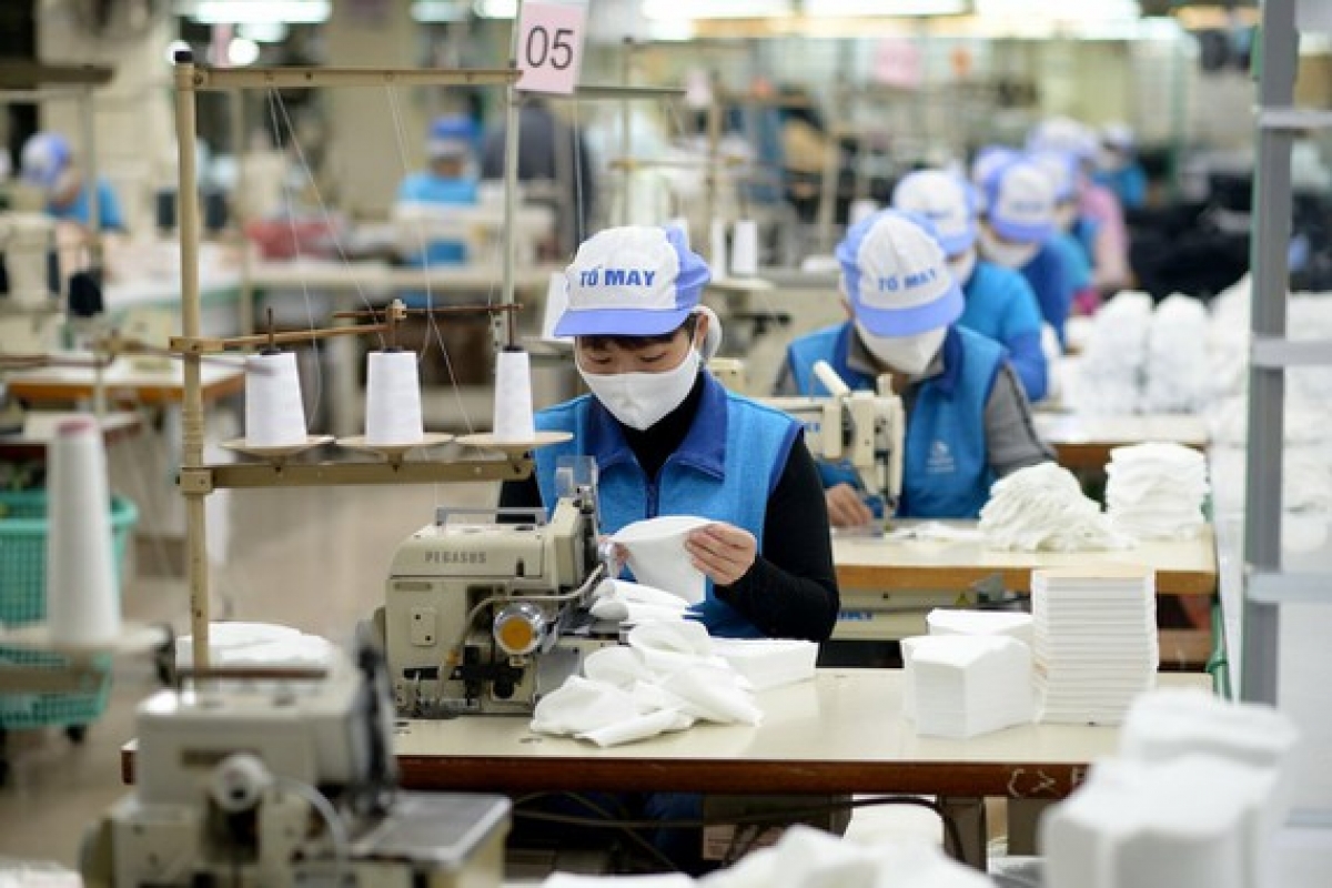 Tổ công tác đặc biệt của Thủ tướng sẽ phối hợp giải quyết những khó khăn của
người dân, doanh nghiệp ảnh hưởng bởi dịch Covid-19.