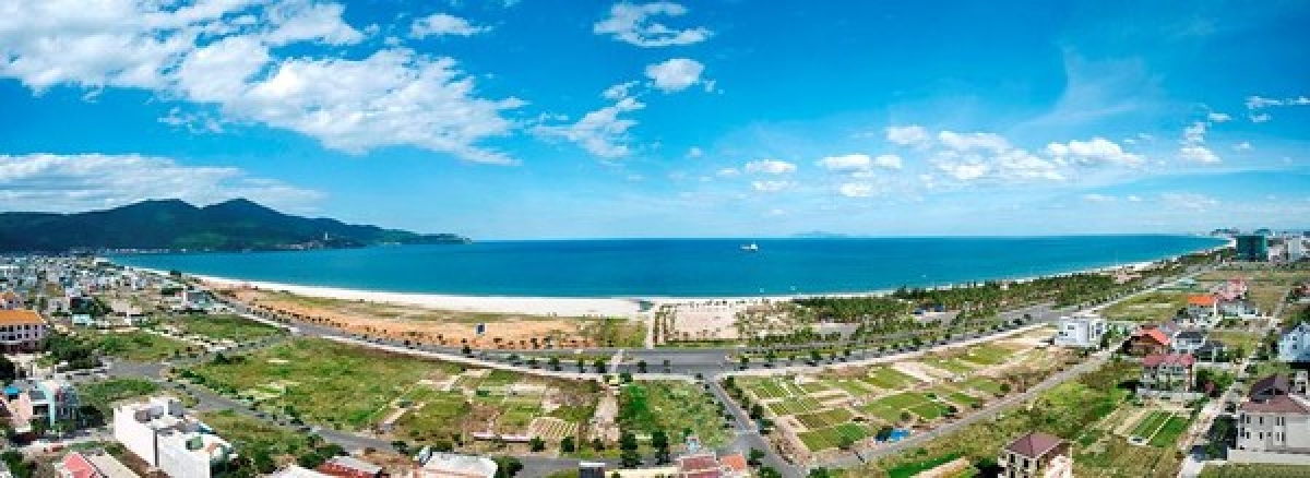 Do ảnh hưởng của đại dịch Covid-19, các nhà hàng, khách sạn ở Đà Nẵng đóng cửa im lìm, người lao động mất việc làm...