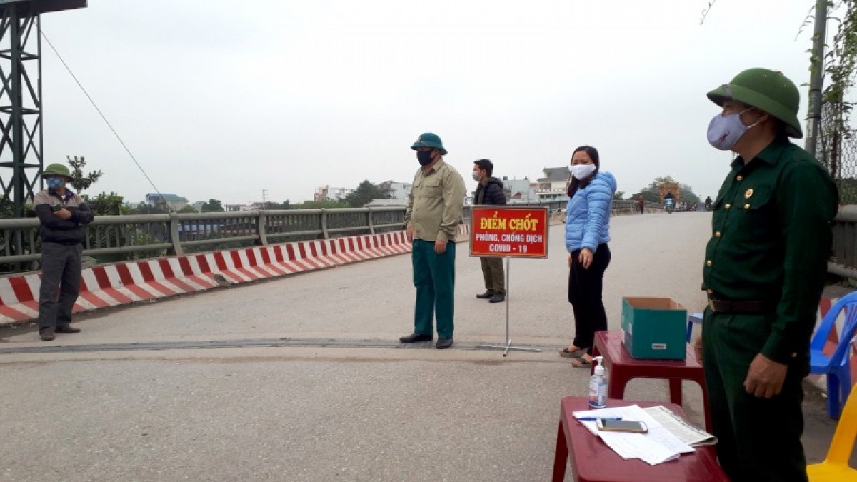 Cựu chiến binh thành phố Hà Nội tham gia trực chốt