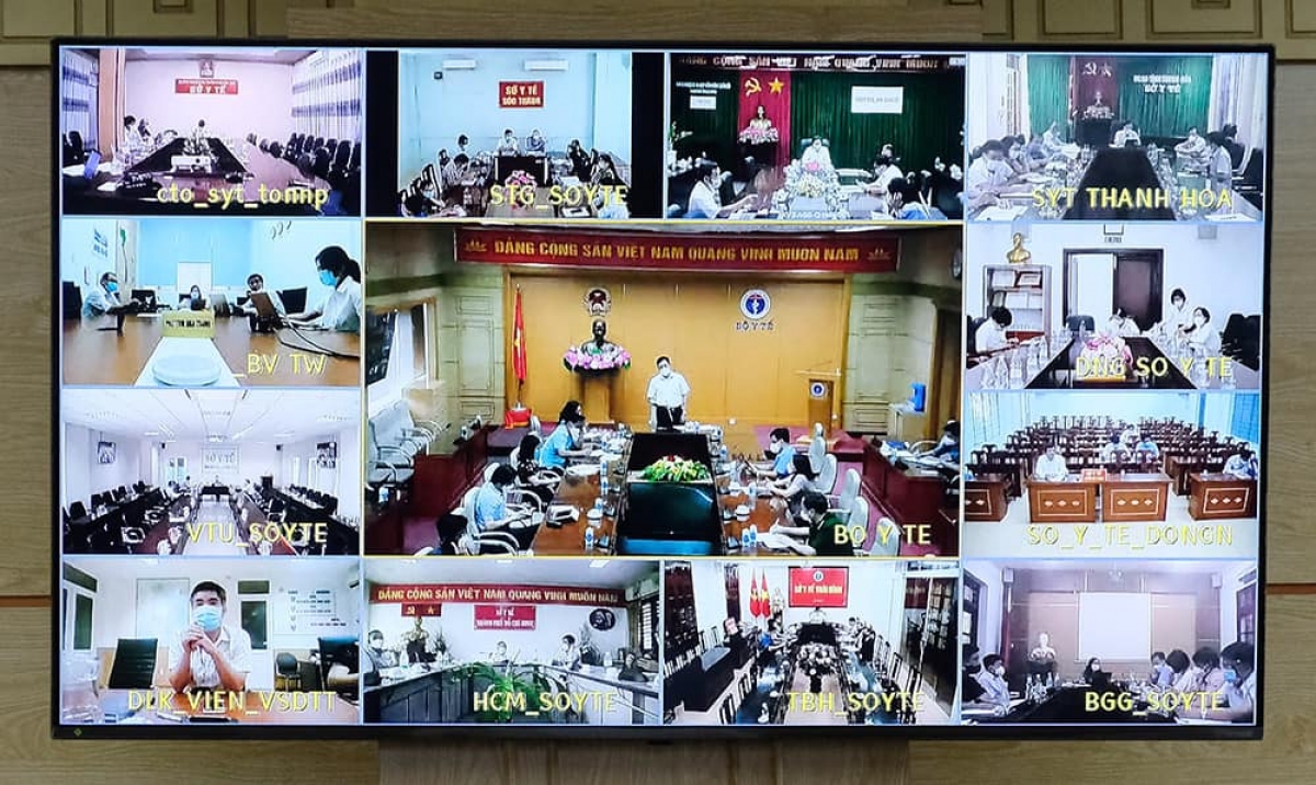 Hình ảnh buổi họp trực tuyến với 63 tỉnh thành