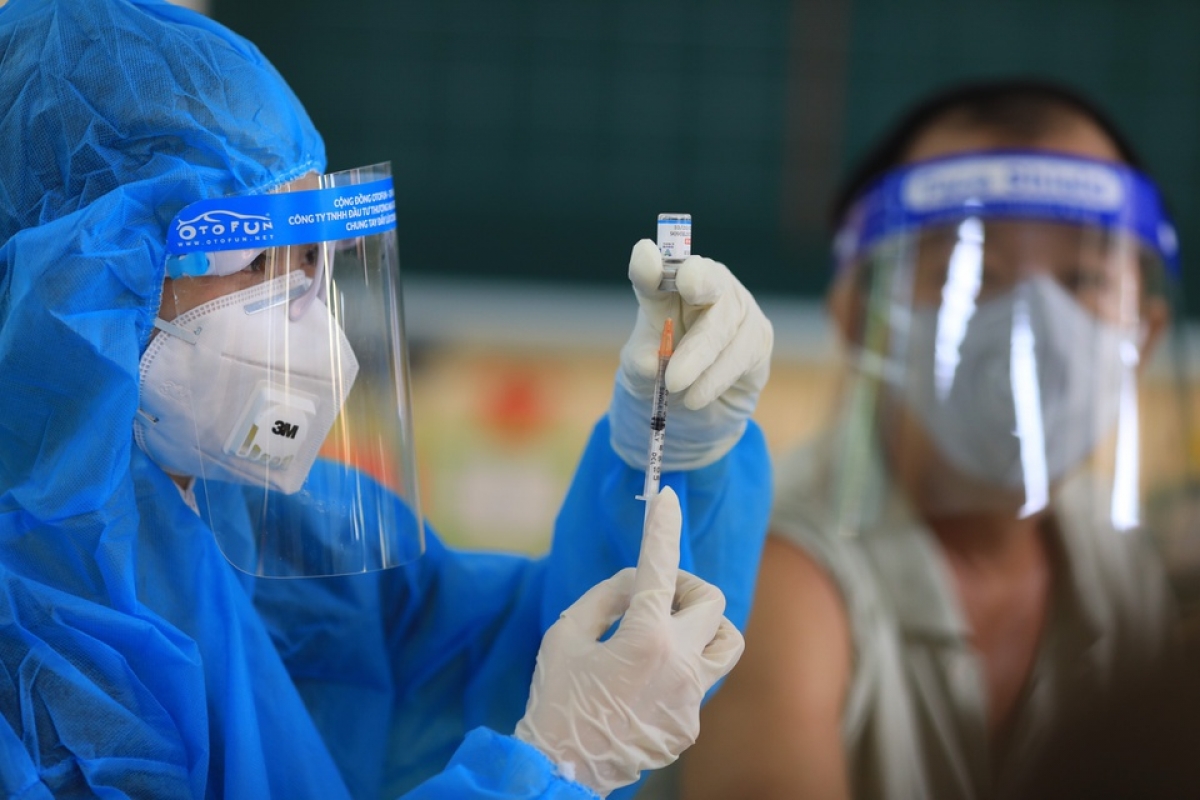 TP HCM tiêm vaccine Vero Cell cho người dân