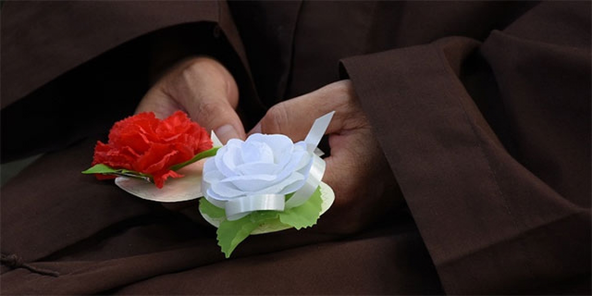 Nhiều nghi thức đẹp không thực hiện được vì dịch Covid-19