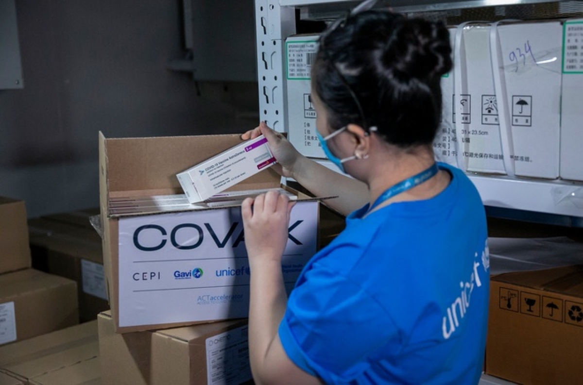 Lô vaccine AstraZeneca về tới Viện Vệ sinh Dịch tễ Trung ương ngày 2/8. Ảnh: UNICEF Việt Nam.