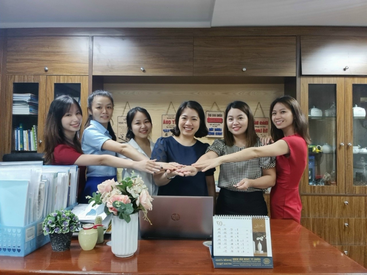 Giáo viên trường mầm non tư thục Mẹ Yêu Con những ngày chưa dịch bệnh