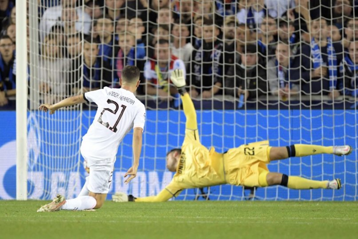 Ander Herrera giúp PSG dẫn trước ở phút thứ 15 (Ảnh: Internet)