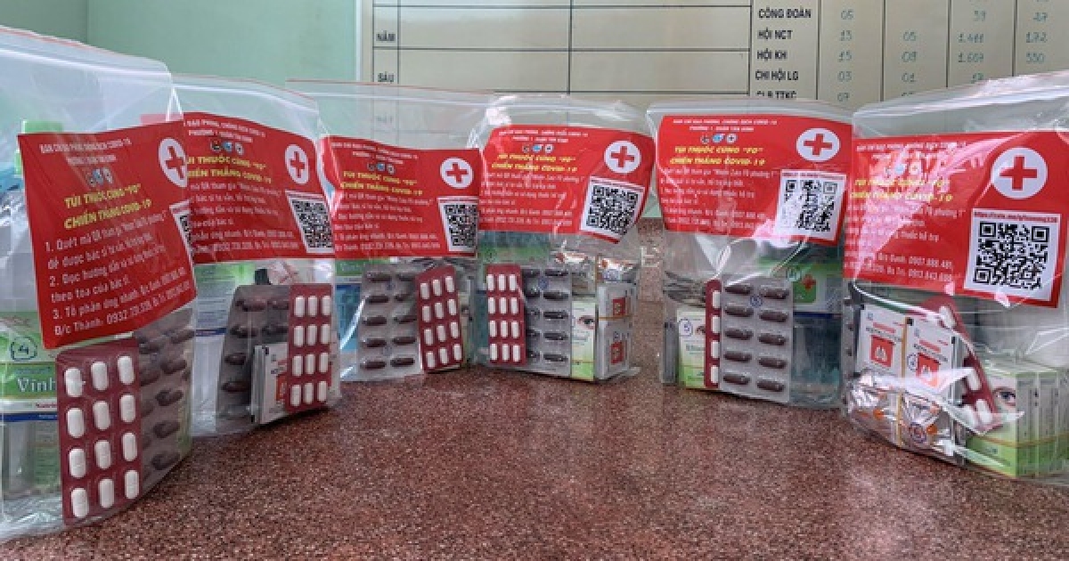 Túi thuốc an sinh được phát cho F0 điều trị tại nhà