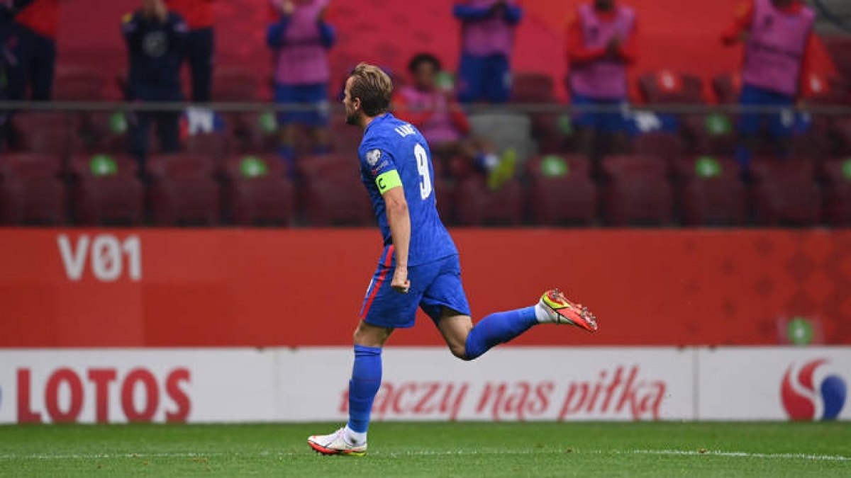 Harry Kane mở tỷ số cho Anh (Ảnh: Internet)