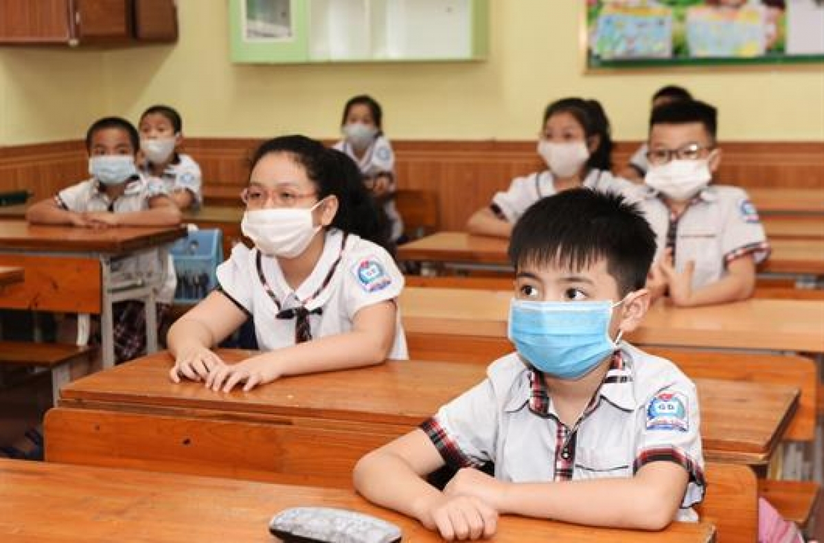 Việc tinh giản chương trình đối cấp Tiểu học năm học 2021-2022 trong bối cảnh ngành giáo dục bị ảnh hưởng nặng nề bởi dịch COVID-19 là điều rất cần thiết, góp phần giảm áp lực cho học sinh.
(Ảnh: Minh họa)