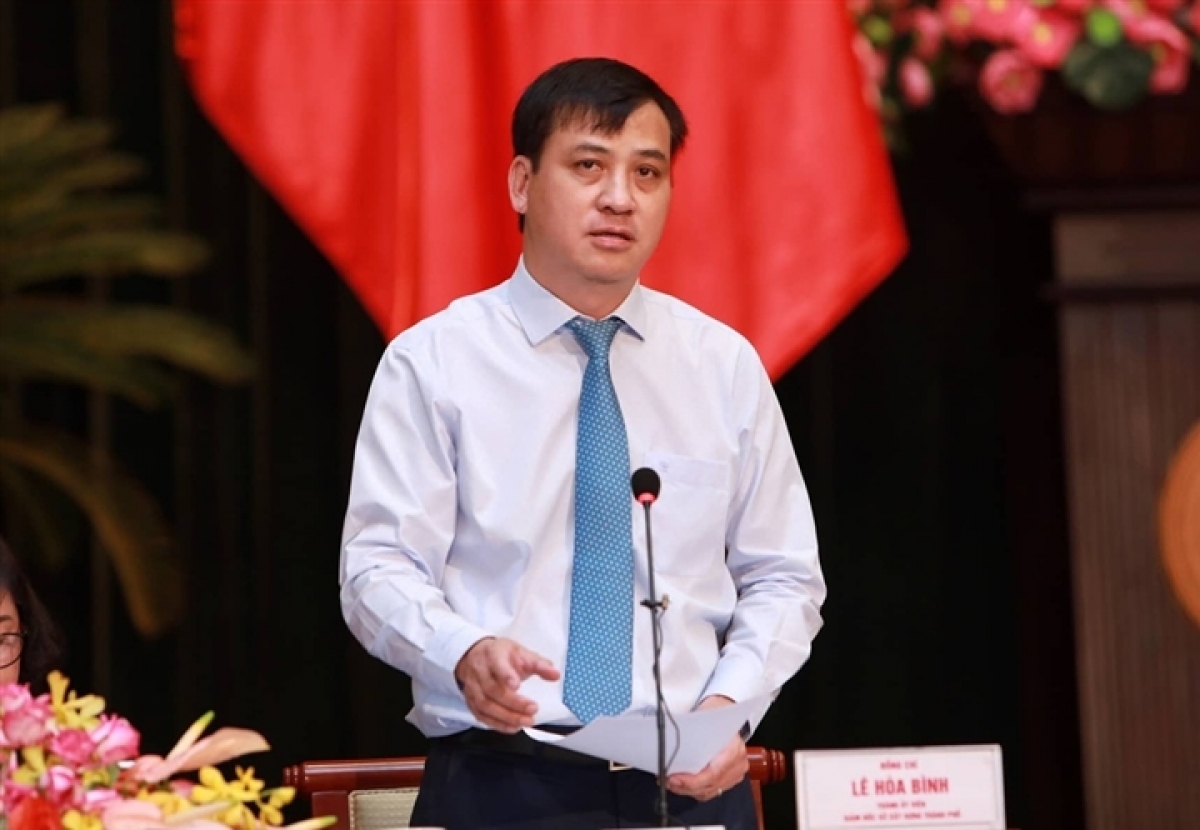 Ông Lê Hòa Bình - Phó chủ tịch UBND TP.HCM tại cuộc họp báo