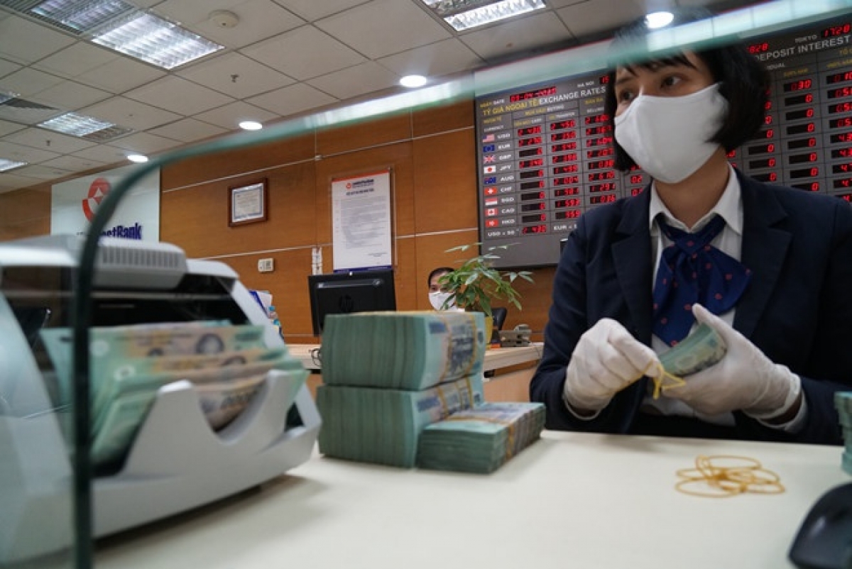 Ngân hàng, công chứng, siêu thị, cửa hàng tiện ích....là những đơn vị sớm được mở cửa trở lại.