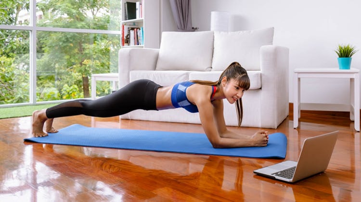 Bài tập Plank cũng có hiệu quả giảm mỡ bụng