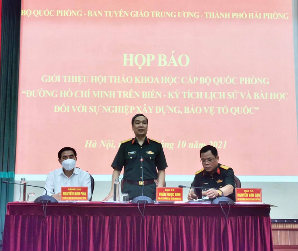 Hội thảo khoa học: “Đường Hồ Chí Minh trên biển-kỳ tích lịch sử và bài học đối với sự nghiệp xây dựng, bảo vệ Tổ quốc”.