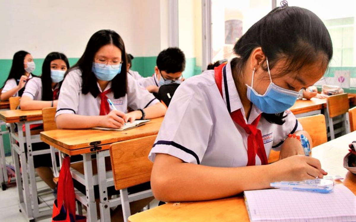 Không tổ chức kiểm tra định kỳ ngay khi học sinh mới trở lại trường
