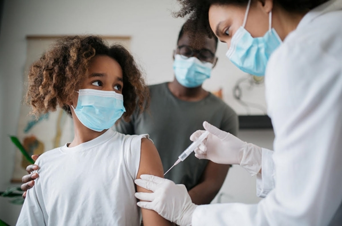 Một số quốc gia đã cho phép tiêm vaccine của Pfizer cho thanh thiếu niên