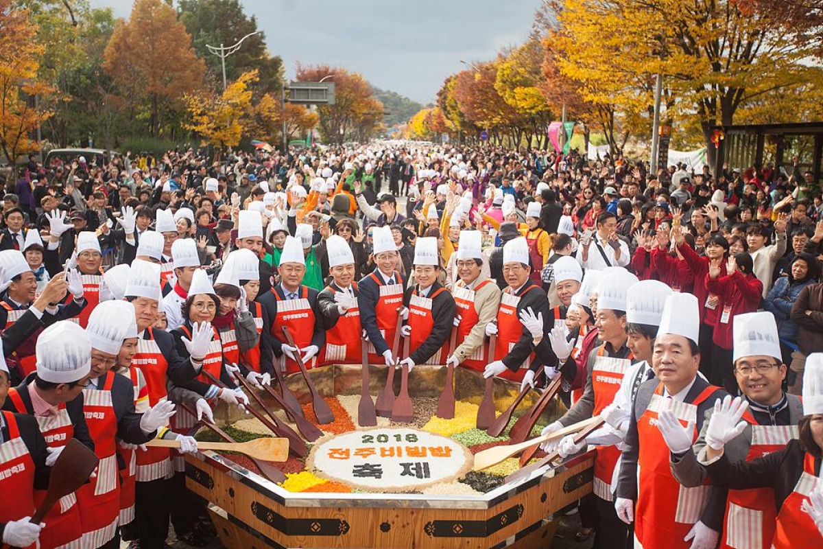 Lễ hội Cơm trộn Jeonju