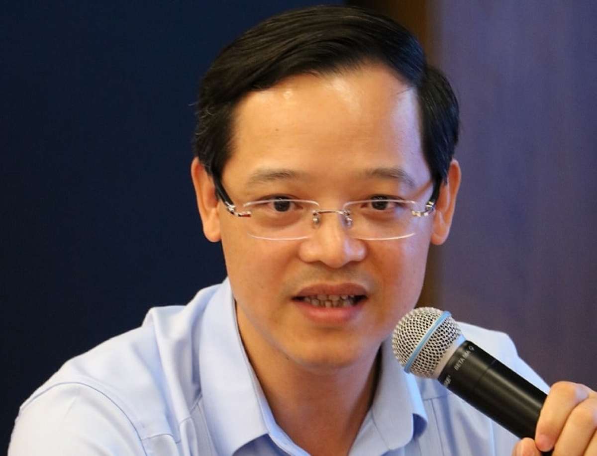 TS. Trương Anh Dũng: "Cần phải trang bị cả những kỹ năng kỹ thuật số cũng như kỹ năng “con người” mà máy móc công nghệ không thể thay thế"