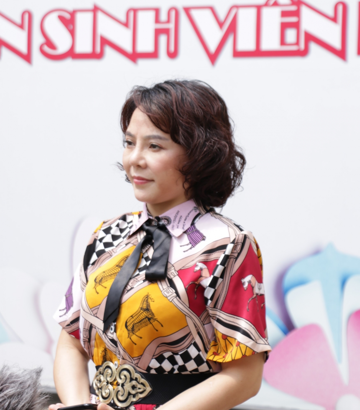 Bà Trịnh Thị Thu Hà (Bí thư Đảng ủy, Hiệu trưởng trường Cao đẳng Thương mại và Du lịch Hà Nội)