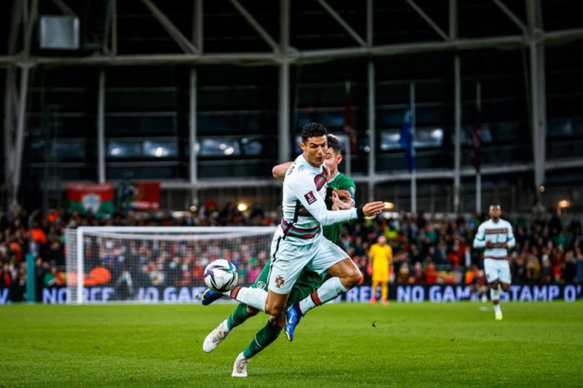 Ronaldo tịt ngòi trên sân Aviva (Ảnh: Internet)