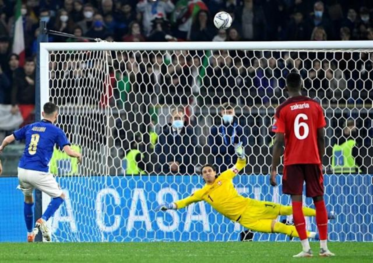 Jorginho thực hiện không thành công quả penalty (Ảnh: Internet)