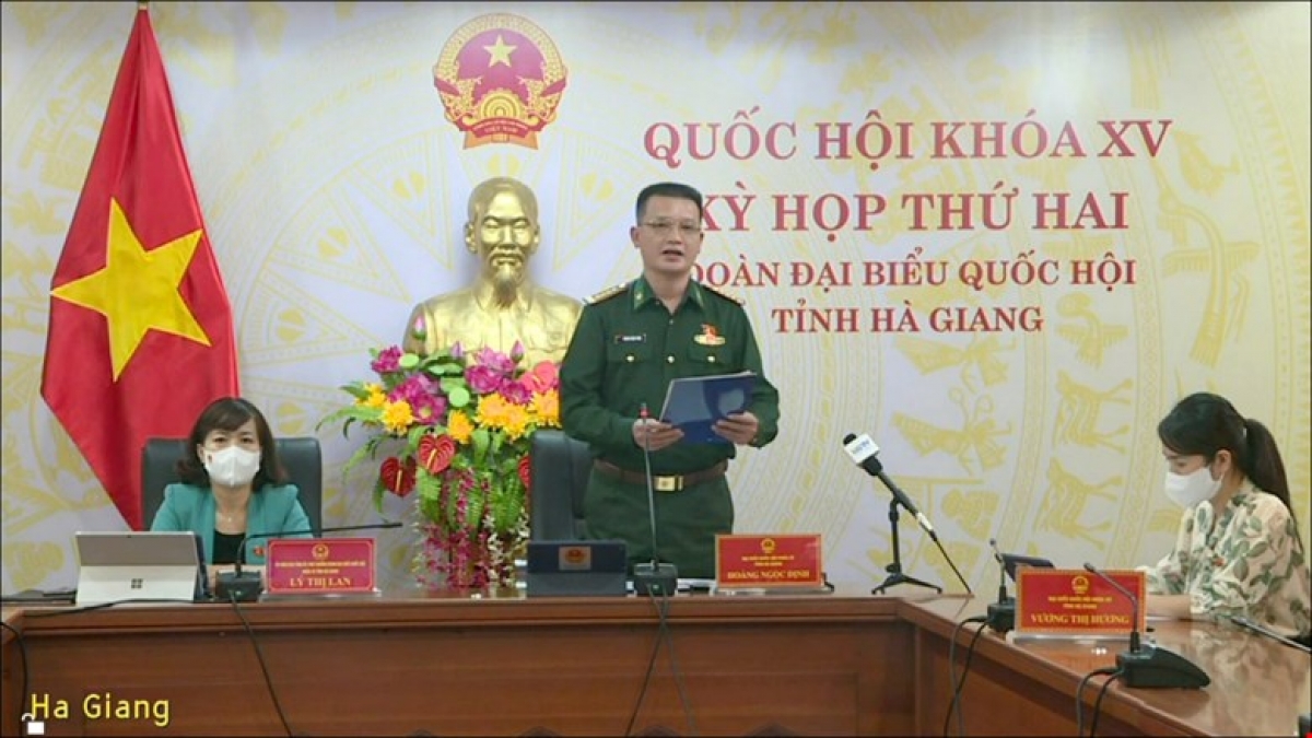 Đại biểu Hoàng Ngọc Định (ĐBQH tỉnh Hà Giang) phát biểu ý kiến tại phiên thảo luận về tình hình thực hiện chính sách, chế độ bảo hiểm xã hội, quản lý và sử dụng Quỹ bảo hiểm xã hội năm 2020