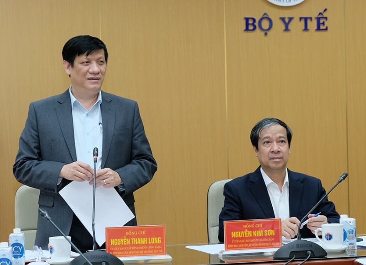 Bộ trưởng Bộ Y tế Nguyễn Thanh Long phát biểu tại buổi làm việc