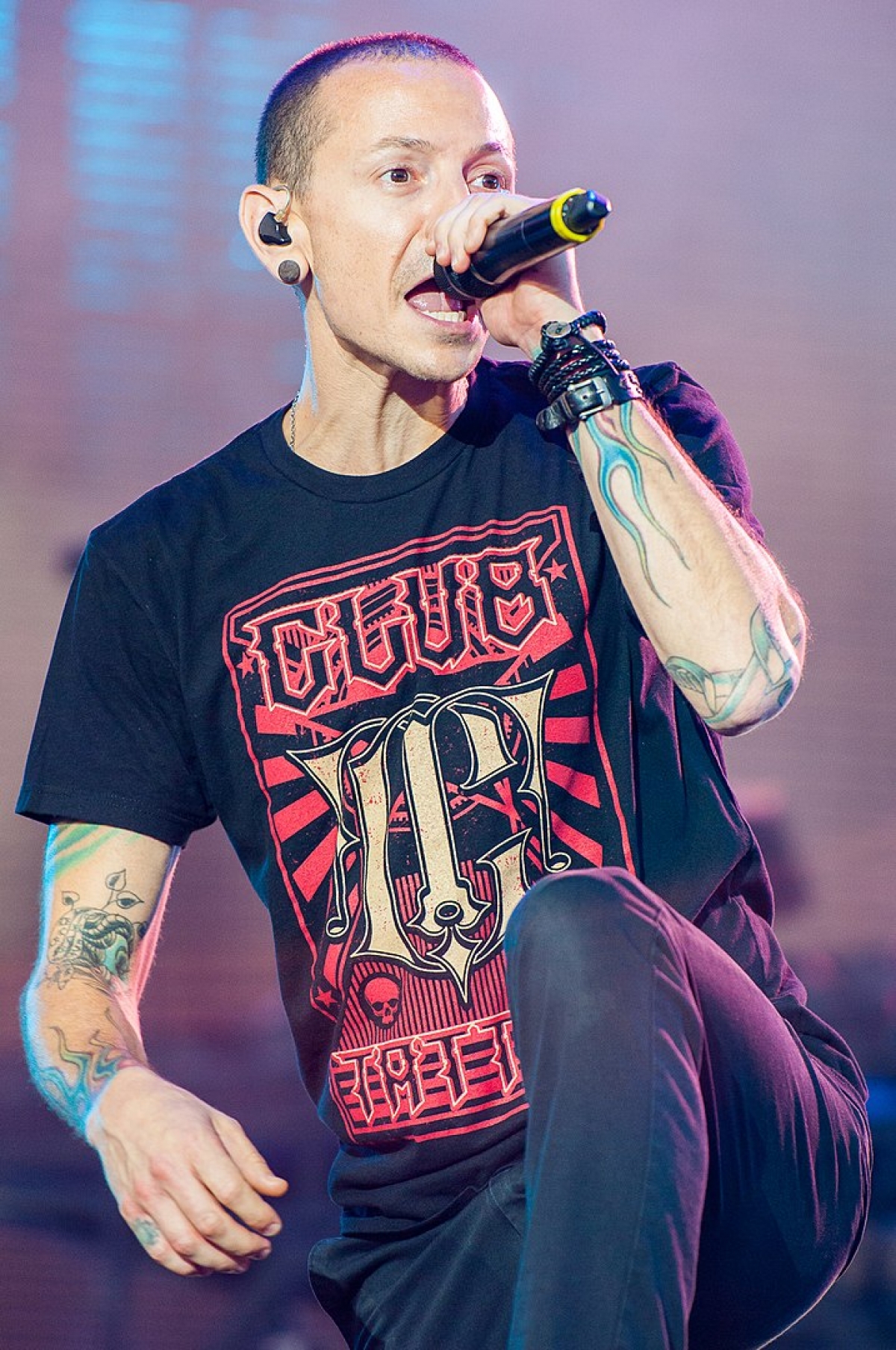 Ca sỹ chính Chester Bennington, qua đời năm 2017. Ảnh: wikipedia