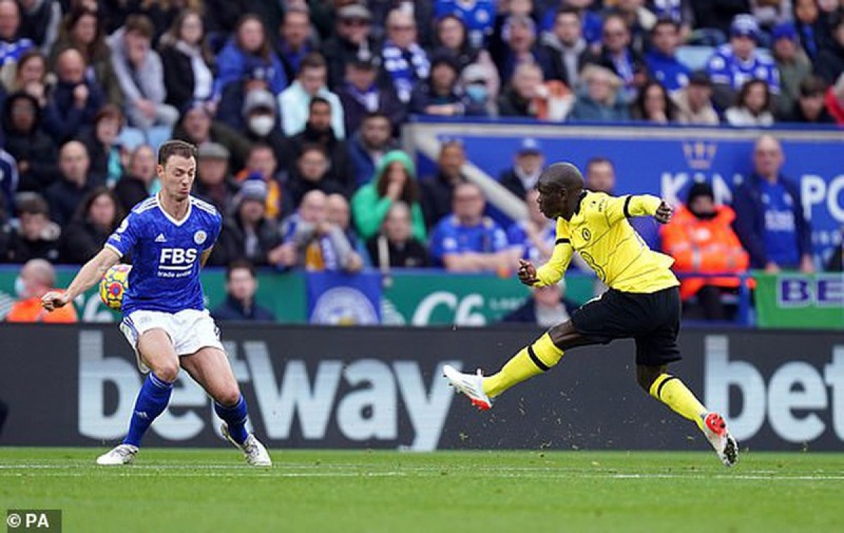 Chelsea dễ dàng giành chiến thắng 3-0 trước Leicester City