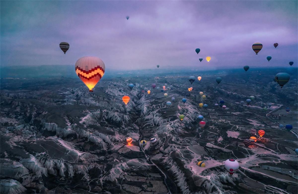 Tác phẩm: Buổi sáng ở Cappadocia - Tác giả: Vũ Mạnh Cường