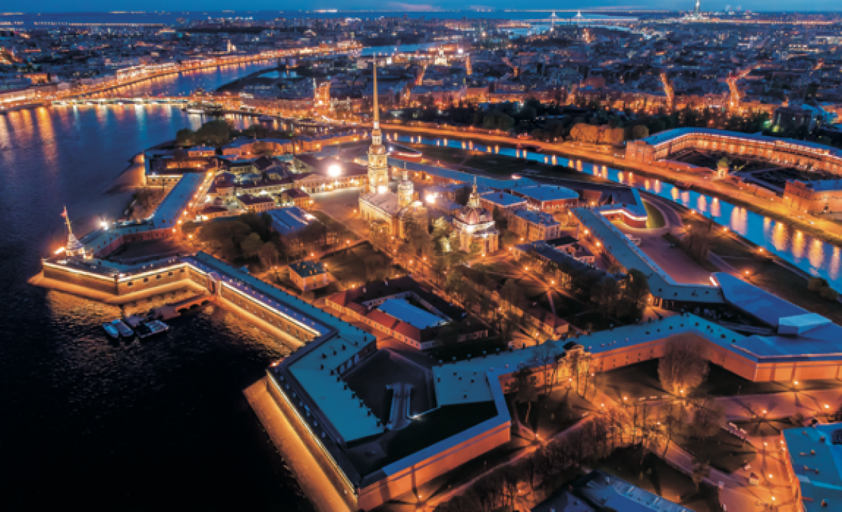Trung tâm lịch sử và quần thể di tích Saint Peterburg được UNESCO ghi danh Di sản văn hóa thế giới năm 1990