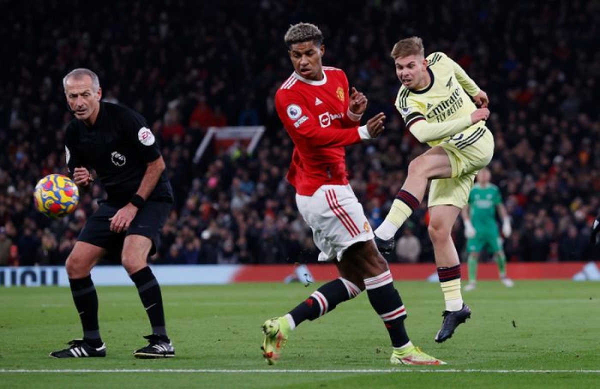 Emile Smith Rowe ghi bàn cho Arsenal (Ảnh: Internet)