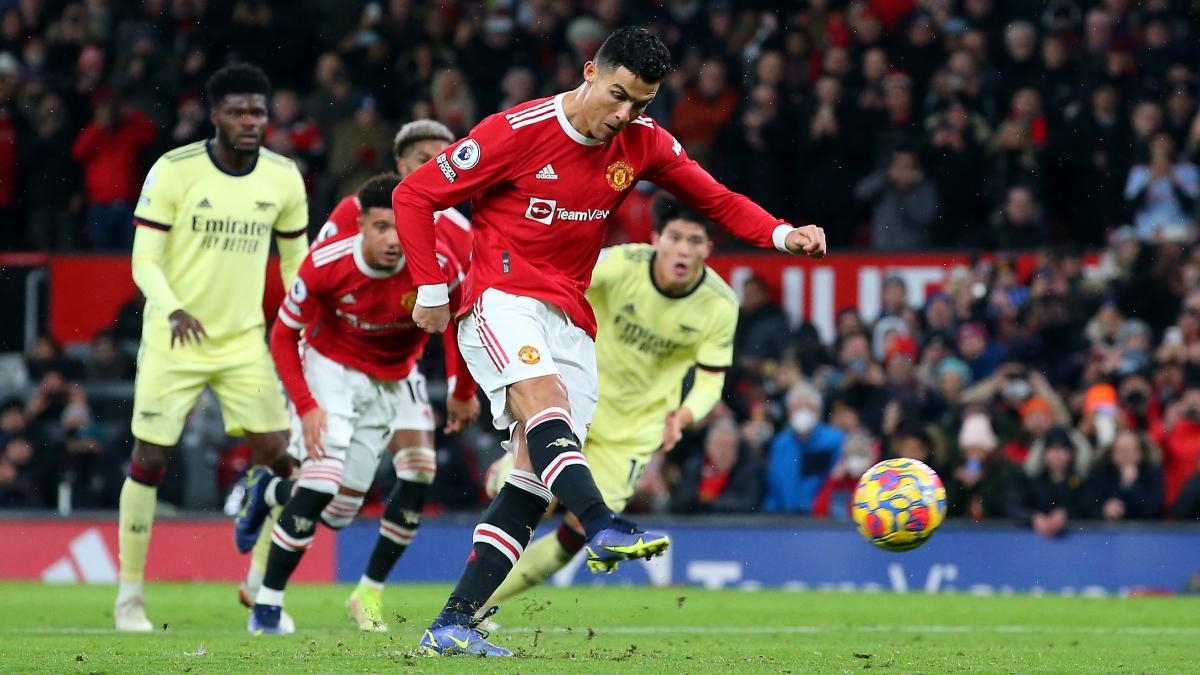 Ronaldo vượt mốc 800 bàn thắng trong sự nghiệp (Ảnh: Internet)