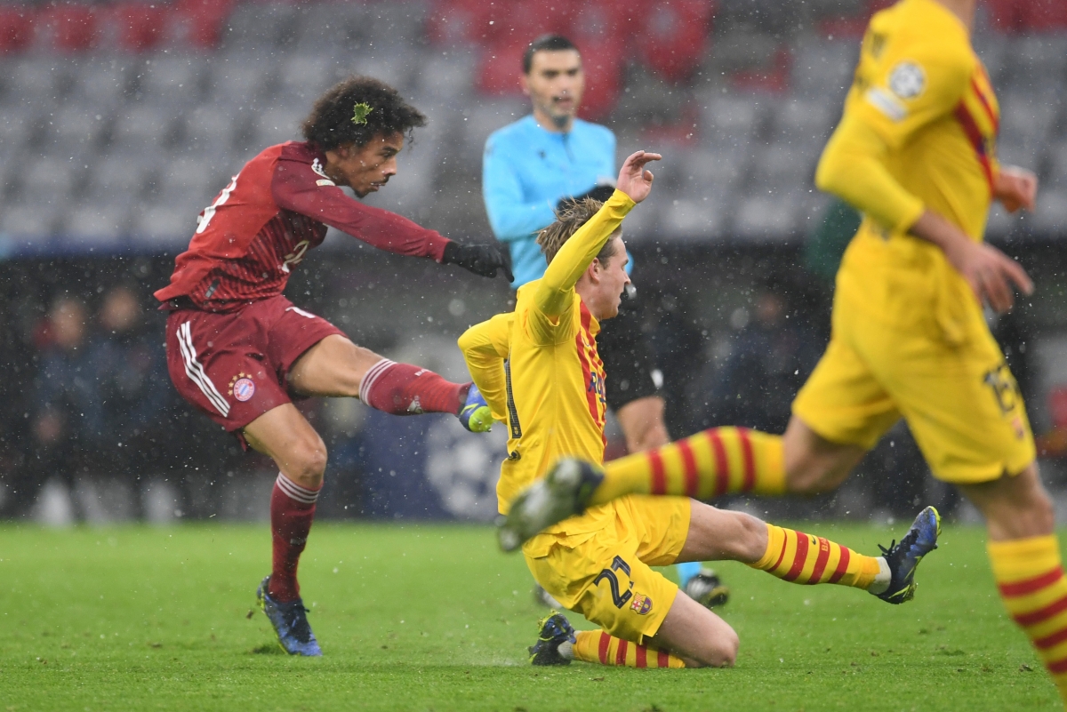 Leroy Sane làm các cầu thủ Barca thêm nản chí (Ảnh: Internet)