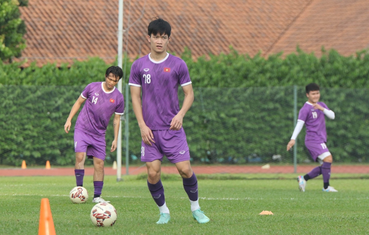 Tam tấu Tuấn Anh - Hoàng Đức - Quang Hải sẽ tỏa sáng? (Ảnh: VFF)