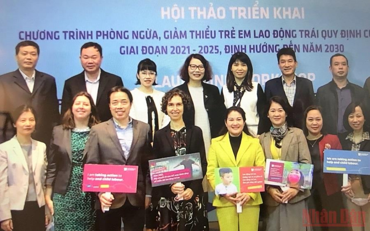 Các đại biểu tham gia hội thảo khởi động Chương trình quốc gia về phòng ngừa và giảm thiểu trẻ em lao động trái quy định của pháp luật giai đoạn 2021-2025