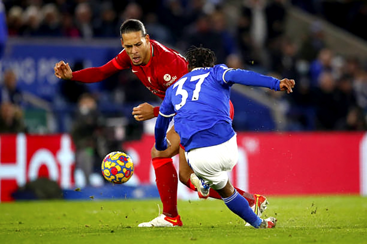 Lookman ghi bàn duy nhất của trận đấu giúp Leicester giành chiến thắng trước Liverpool