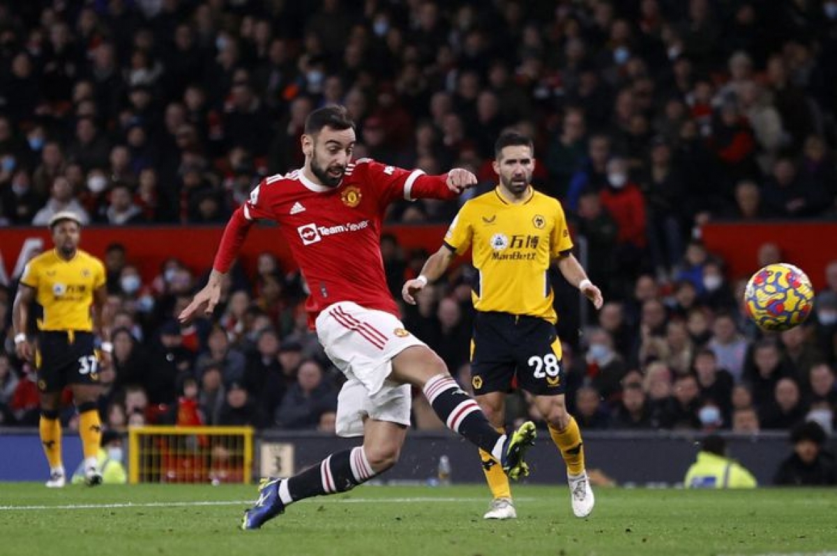 Bruno Fernandes vào sân từ phút 60 và giúp hàng công MU chơi khởi sắc hơn (Ảnh: Internet)