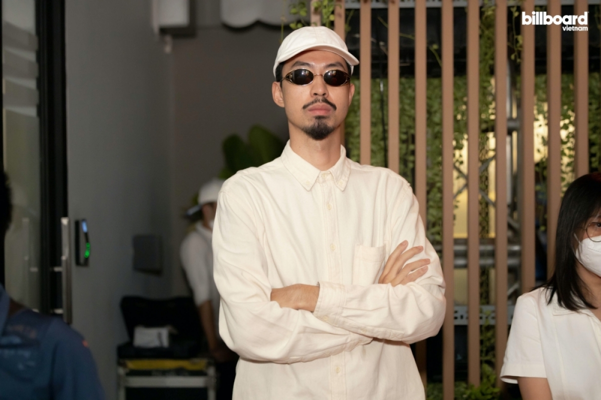 Rapper Đen Vâu thắng lớn với 3 ca khúc lọt top 10 BXH Billboard Vietnam Top Vietnamese Songs tuần đầu tiên năm 2022