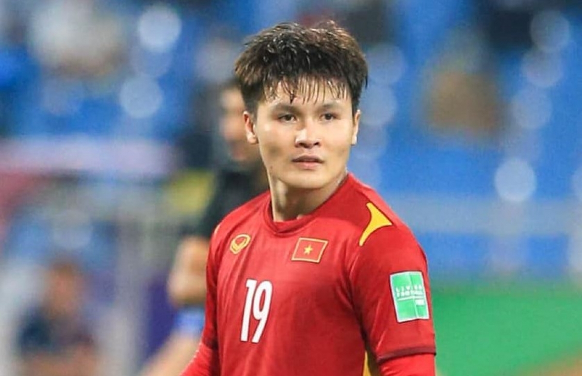 Quang Hải nghĩ gì khi sắp hết hợp đồng đào tạo trẻ? (Ảnh: Hà Nội FC)