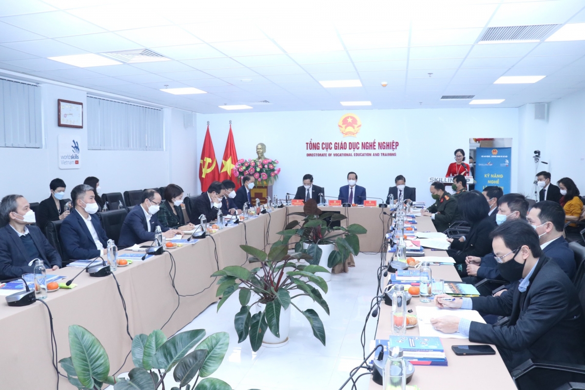 Hội nghị tổng kết năm 2021, triển khai kế hoạch năm 2022
Tổng cục Giáo dục nghề nghiệp (Bộ LĐ-TB&XH)