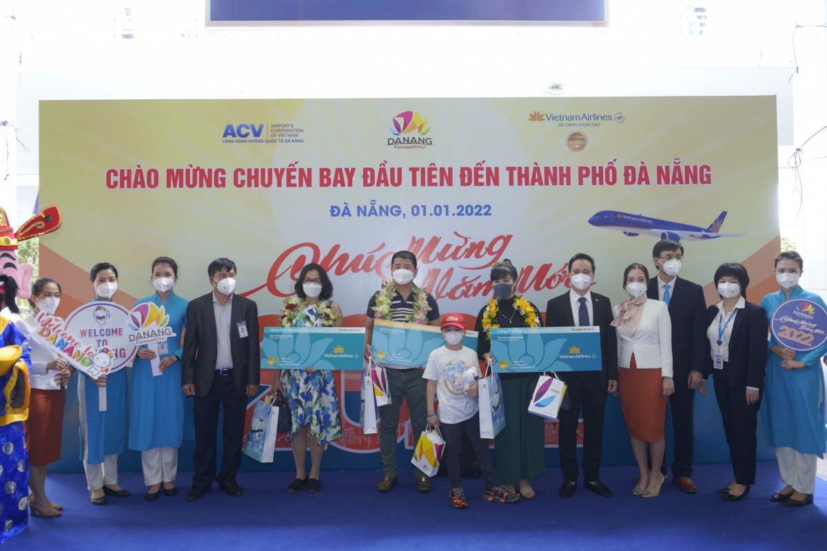 Lễ đón du khách đầu tiên đến với Đà Nẵng