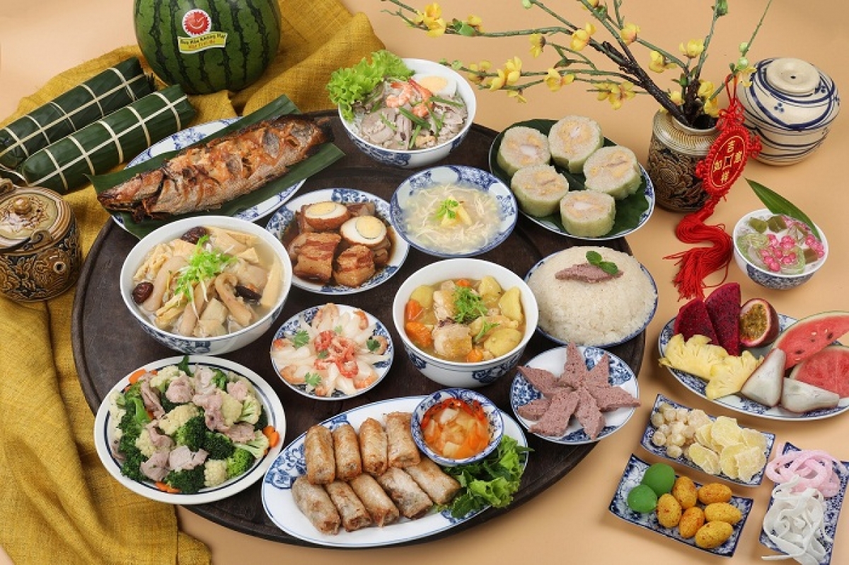 Mâm cỗ ngày Tết thường nhiều đạm, ít rau xanh