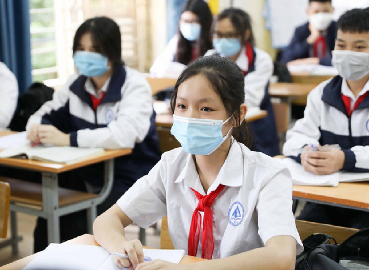 Bộ GD-ĐT tạo đề nghị UBND các tỉnh, thành phố khẩn trương thực hiện việc mở cửa trường học, trong đó, căn cứ tình hình dịch tại địa phương chỉ đạo xây dựng kế hoạch, lộ trình cụ thể để tổ chức dạy học trực tiếp cho học sinh, sinh viên trước ngày 14/02/2022. (Ảnh: minh họa)