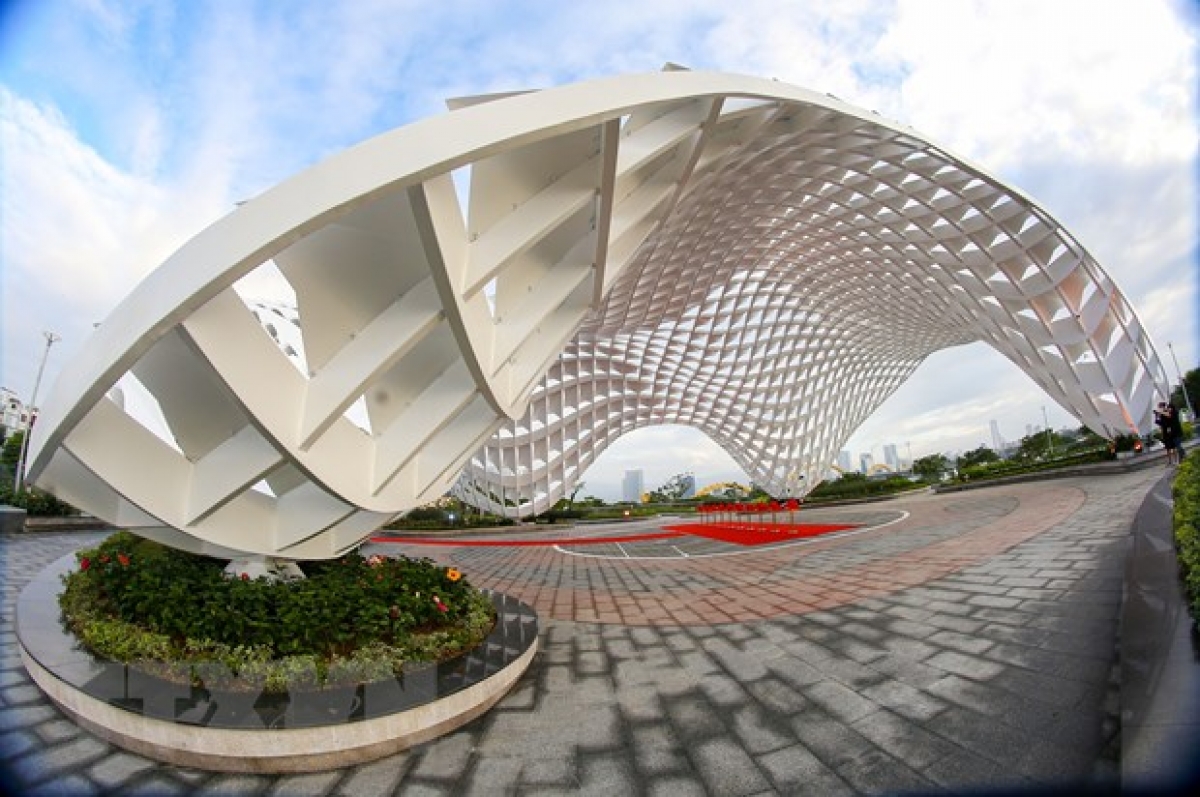 Một góc Công viên vườn tượng APEC