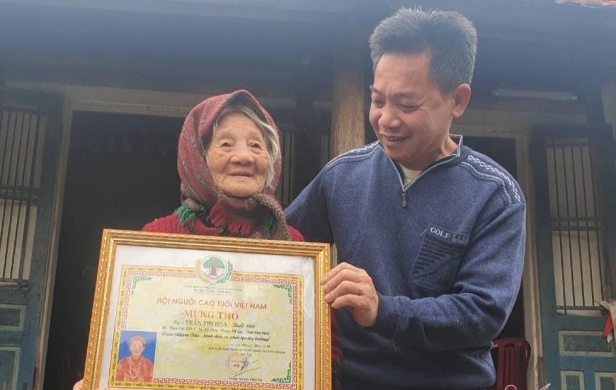 Cụ Trần Thị Họa vừa đón cái Tết thứ 108 trong đời