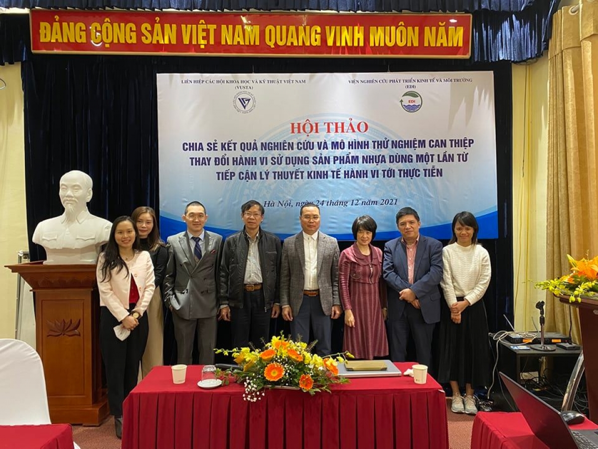 Dự án nghiên cứu yếu tố quyết định lên hành vi sử dụng túi nhựa để phòng tránh ô nhiễm, rủi ro rác thải nhựa cho đại dương