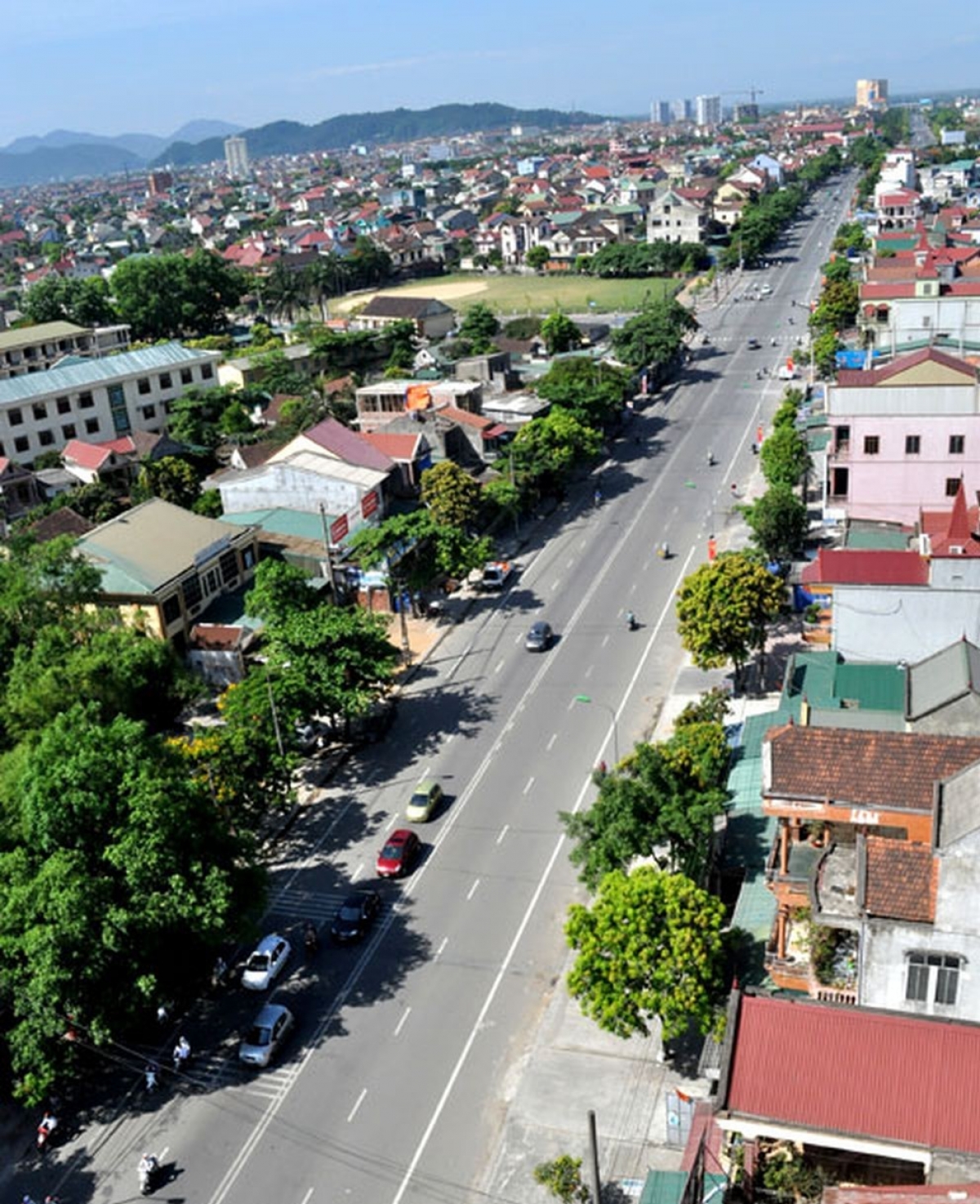 Tên của đồng chí Nguyễn Phong Sắc được đặt cho nhiều con đường ở các thành phố lớn Ảnh: Báo Nghệ An