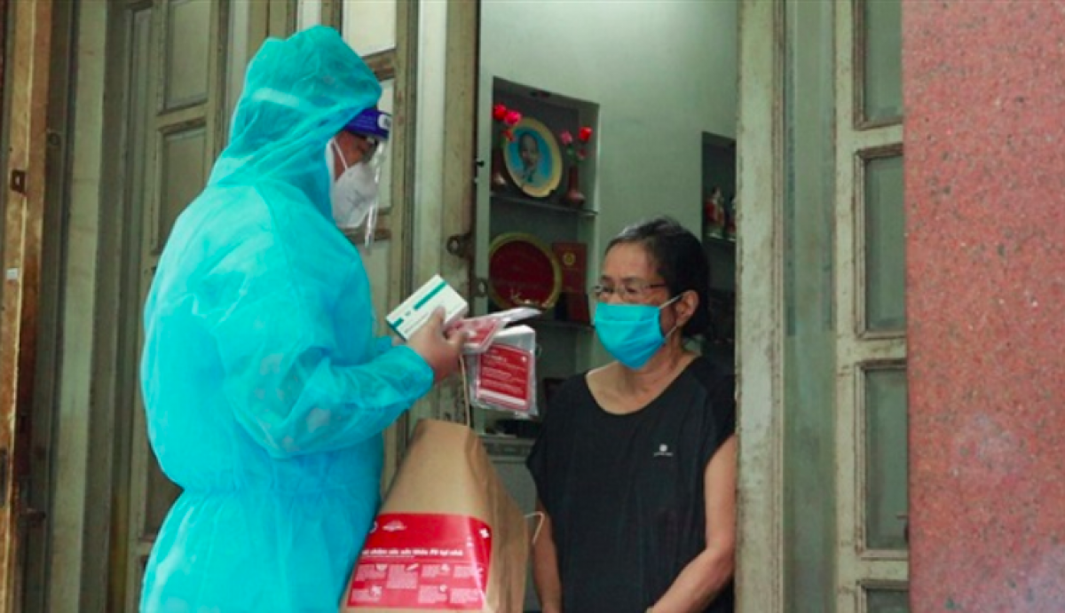 Bệnh nhân Covid-19 nên dùng thuốc kháng virus, kháng viêm, chống đông dưới sự chỉ dẫn của bác sĩ