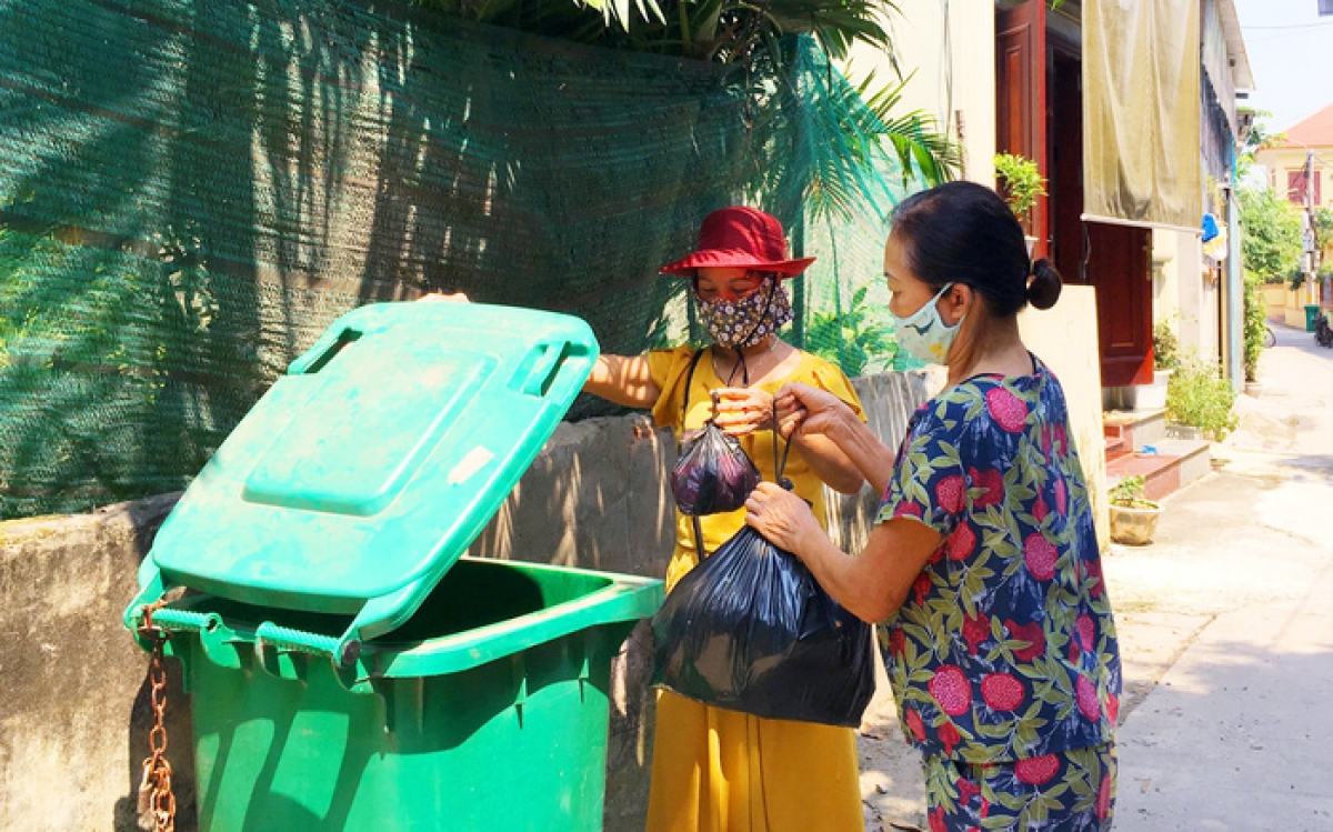 Bảo vệ môi trường xanh sạch đẹp là trách nhiệm của mỗi người dân