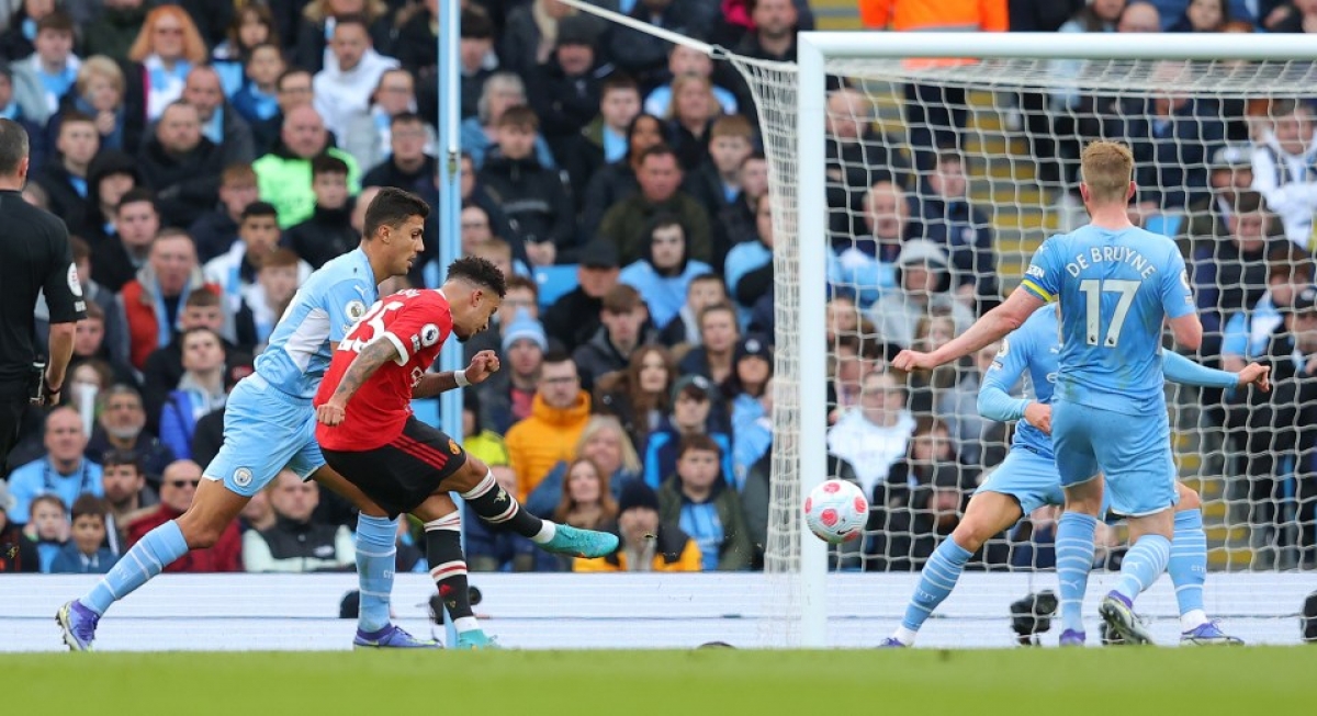 Jadon Sancho thắp lên hi vọng cho MU (Ảnh: Internet)